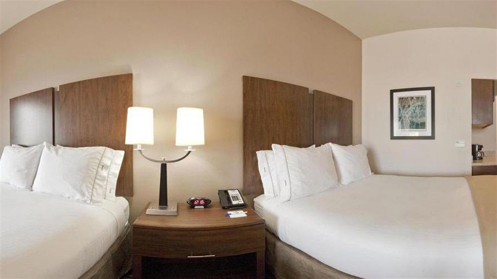 Holiday Inn Express Hotel & Suites Port Arthur, An Ihg Hotel Exterior foto