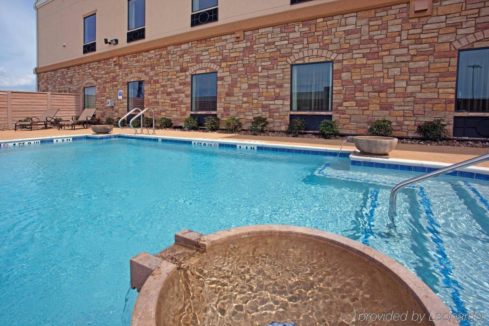 Holiday Inn Express Hotel & Suites Port Arthur, An Ihg Hotel Exterior foto
